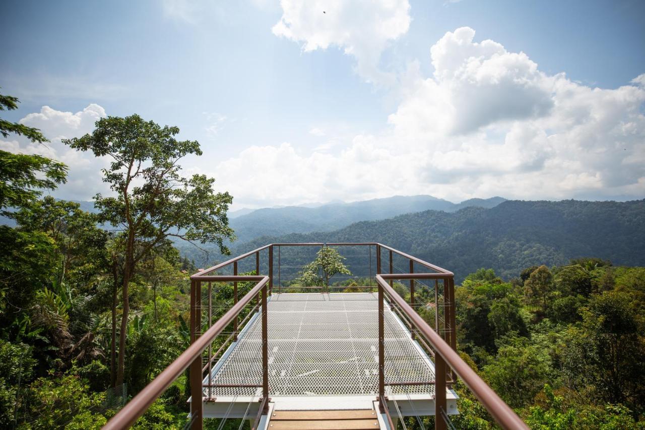Red House The Garden Stay In Bukit Tinggi By Play 벤통 외부 사진